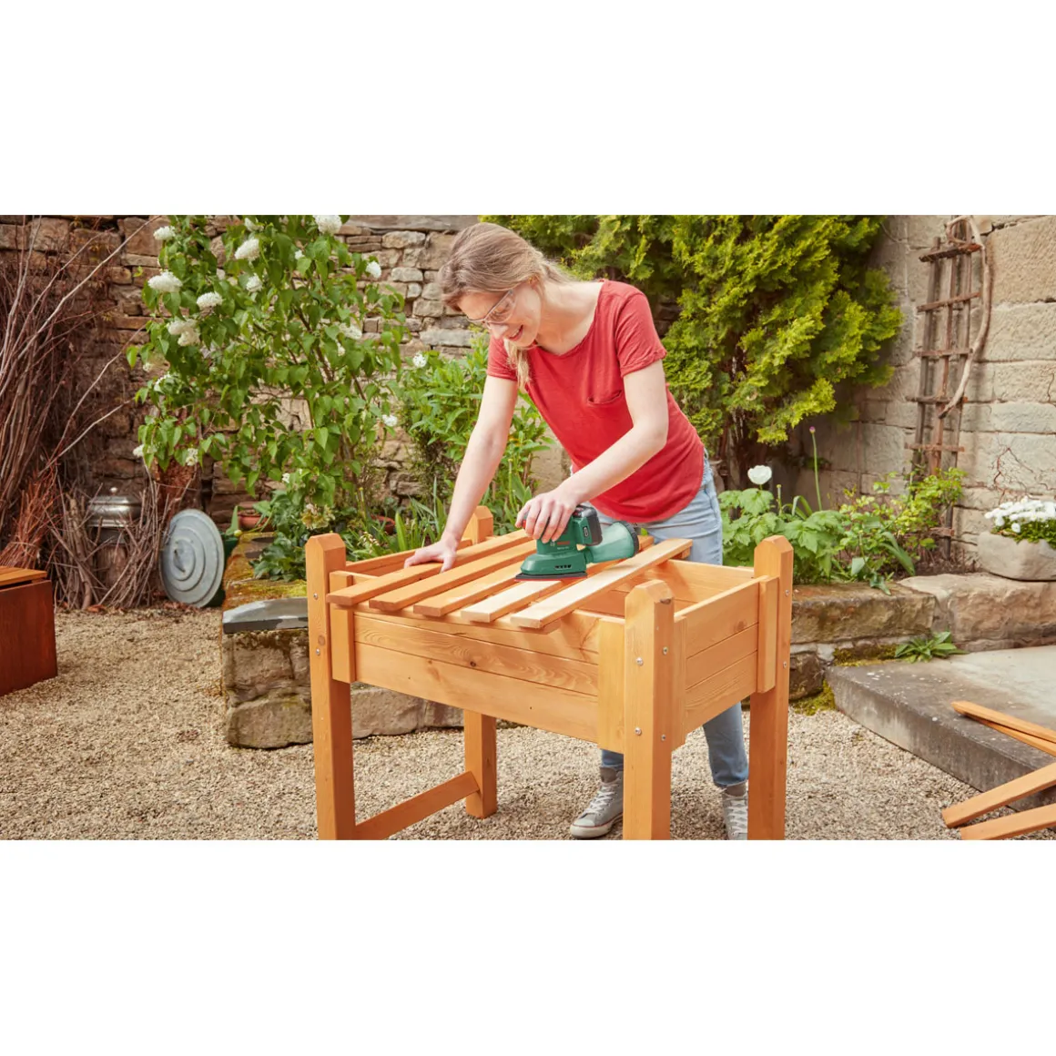 Bosch Exzenterschleifer EasySander 18V-18