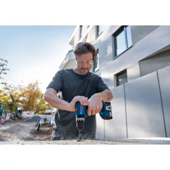 Bosch Professional Akku-Bohrschrauber GSB 18V-45 mit Akku und Ladegerät