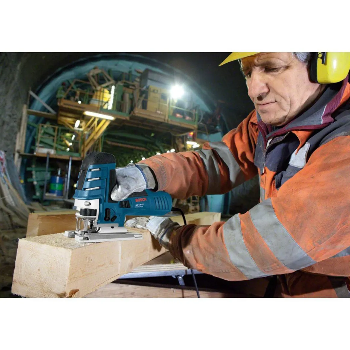 Bosch Professional Stichsäge GST 150 CE