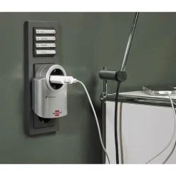 Brennenstuhl Steckdosenadapter Primera-Line Überspannungsschutz silber/schwarz