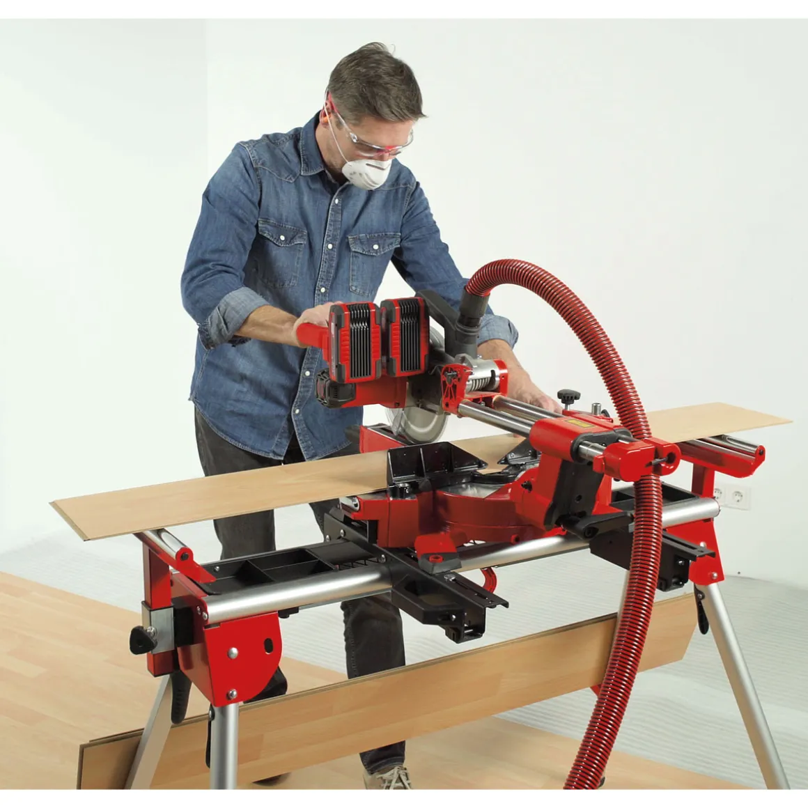 Einhell Akku-Zug-Kapp-Gehrungssäge TE-SM 36/210 Li-Solo