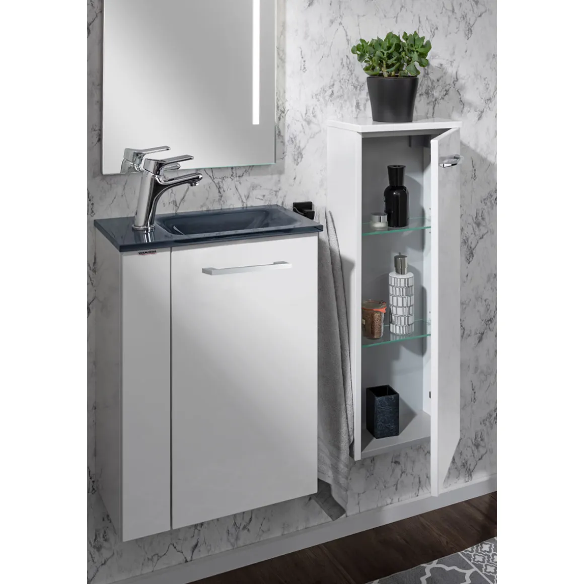Fackelmann Gäste-WC Midischrank slim SBC 302 x 826 x 170 mm Weiß