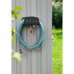 Gardena Wandschlauchhalter mit Schlauch