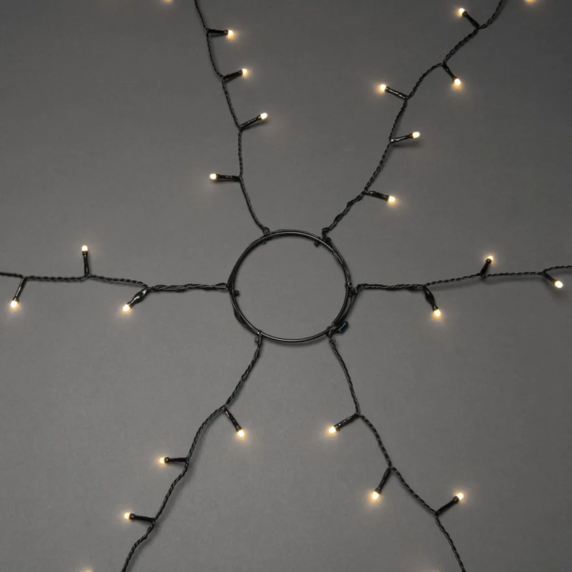 Konstsmide LED Baummantel 6 Stränge à 75 Dioden