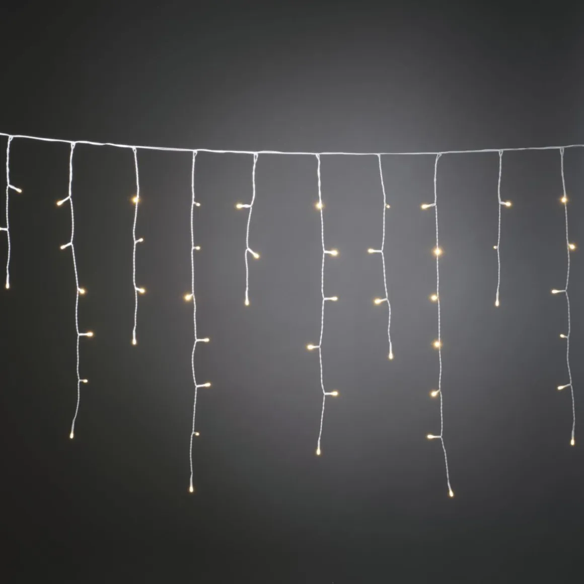 Konstsmide LED Eisregen Lichtervorhang mit Lichtsensor