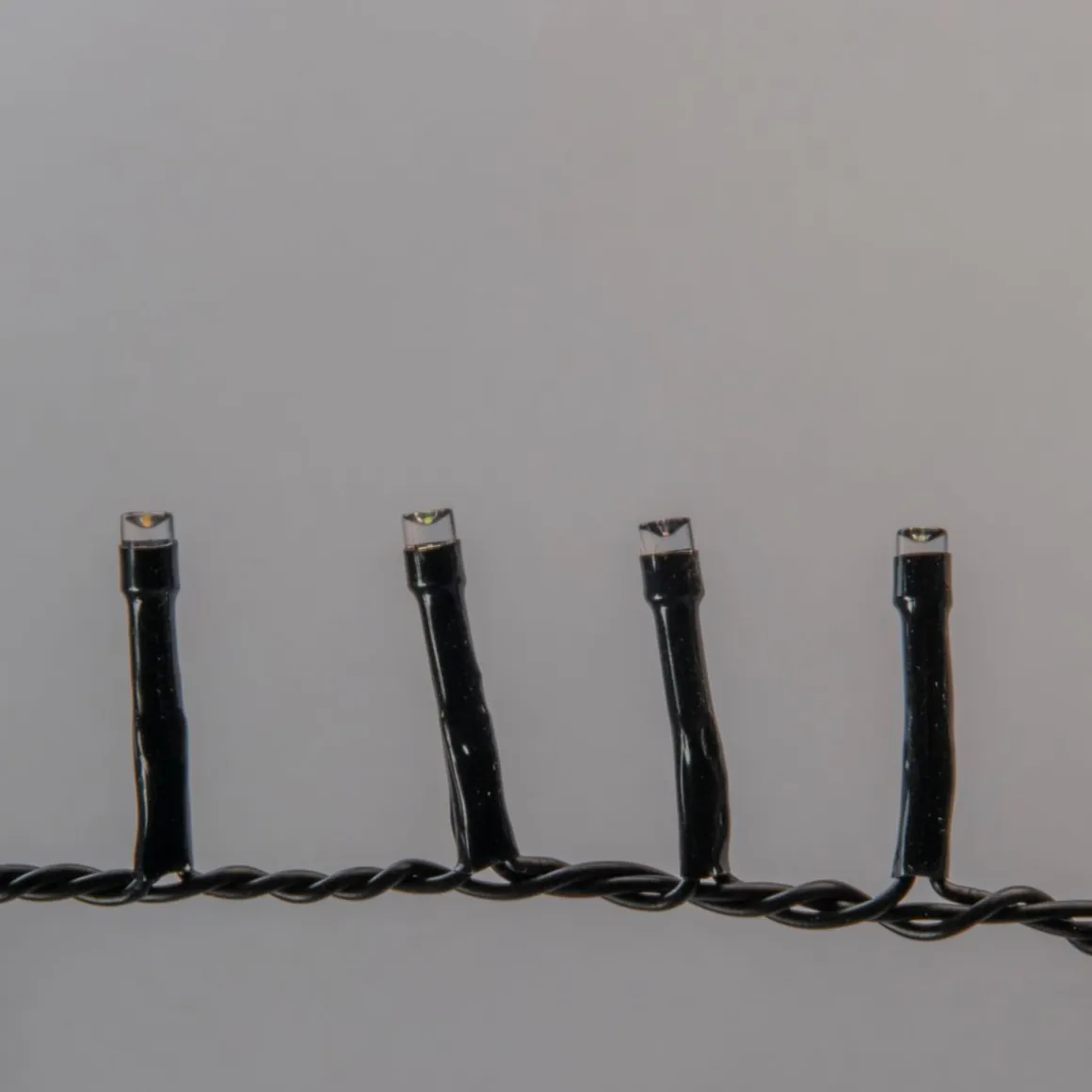 Konstsmide LED Minilichterkette mit 400 bonbonfarben LEDs