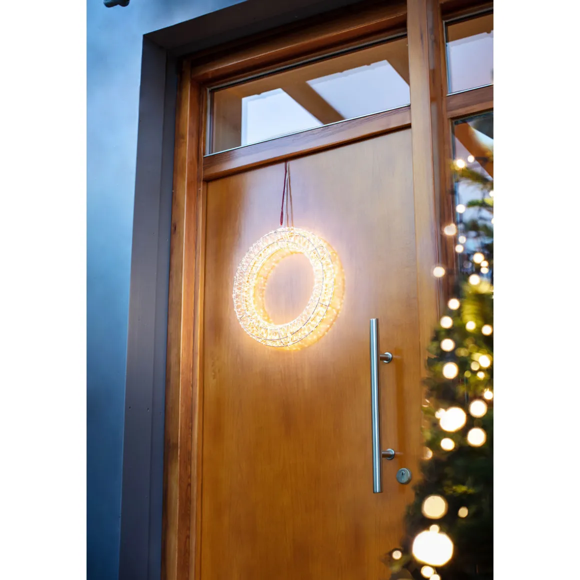 LED-Kranz mit Timerfunktion Durchmesser 45 cm 960 LEDs