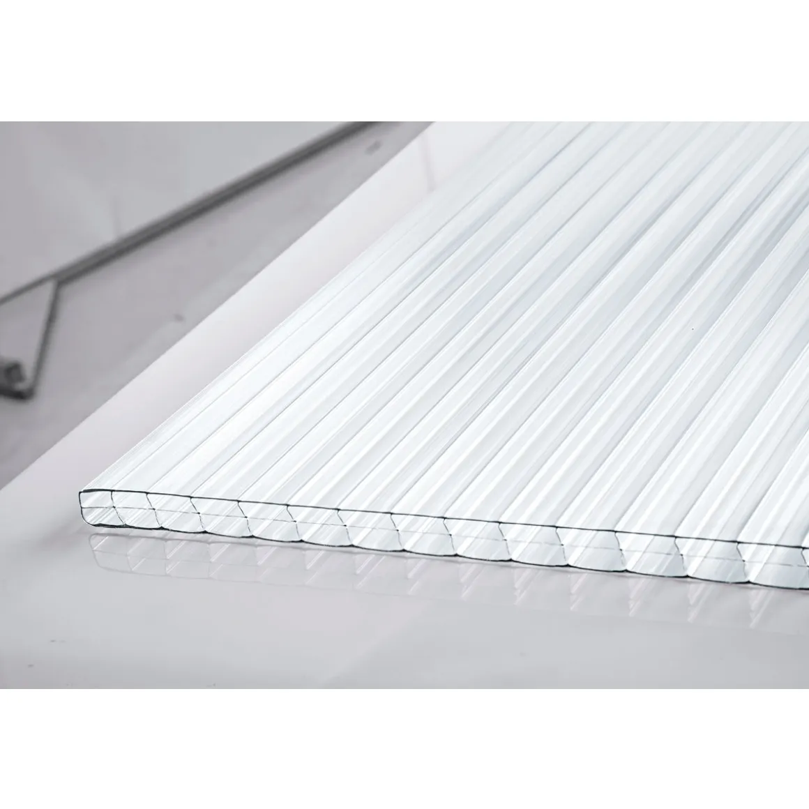 Polycarbonat-Hohlkammerplatte transparent 250 x 98 cm