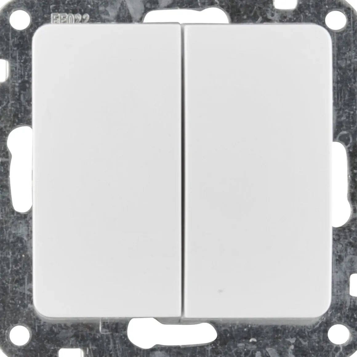 Serienschalter Monaco ultraweiß 10,5 x 8,2 x 5,5 cm