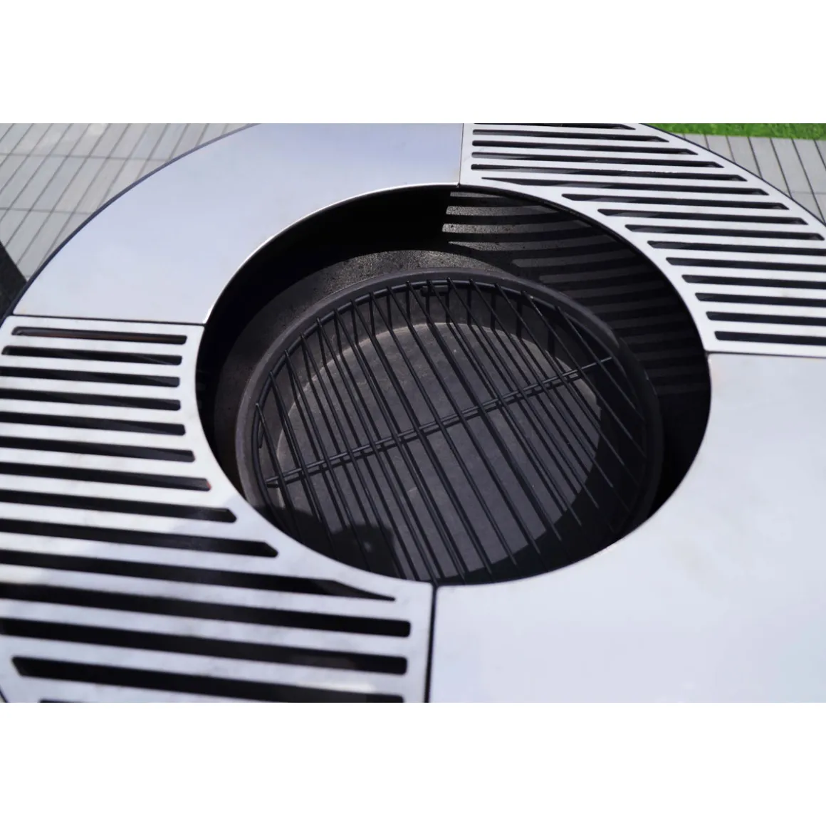 Westmann Feuerschale Feuerstelle inkl. Grillrost 75x75x94cm Schwarz